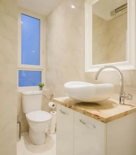 Apartament Cozy Hideaway On Szervita Square